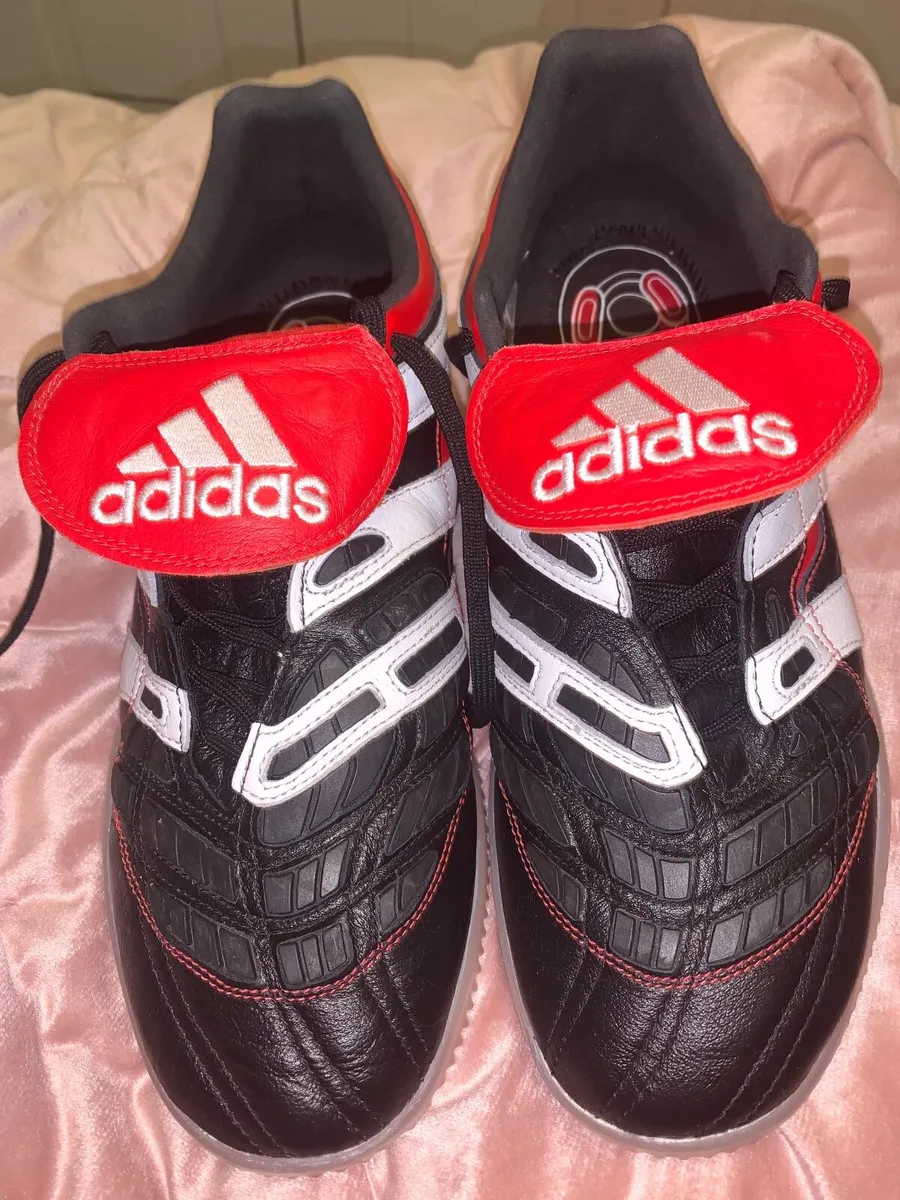 Adidas predator  Astro - Image 4