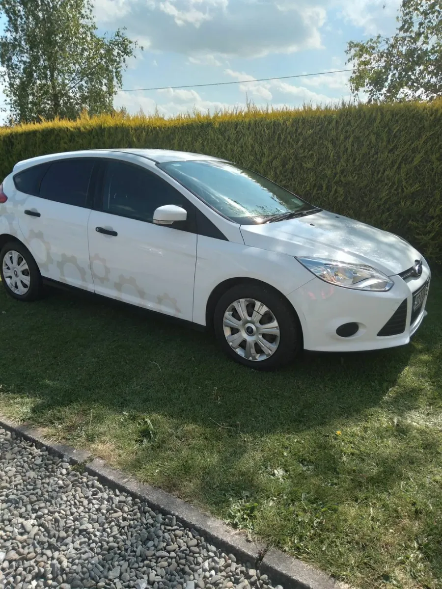 2013 Ford Focus Van 1.6 taxed and tested - Image 2