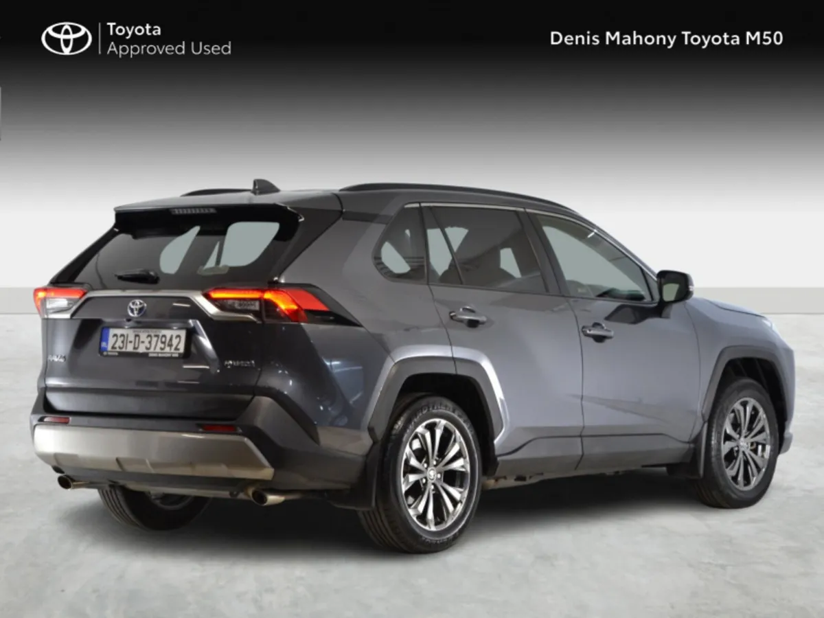 Toyota RAV4 HYBRID SOL 4DR AUTO - Image 2