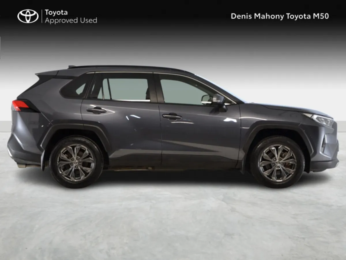 Toyota RAV4 HYBRID SOL 4DR AUTO - Image 3