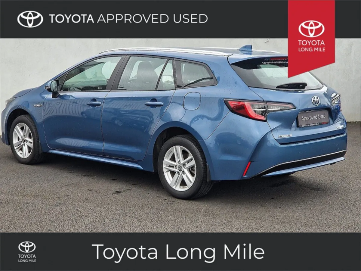 Toyota Corolla 1.8 Hybrid Luna Touring Sport 5dr - Image 2