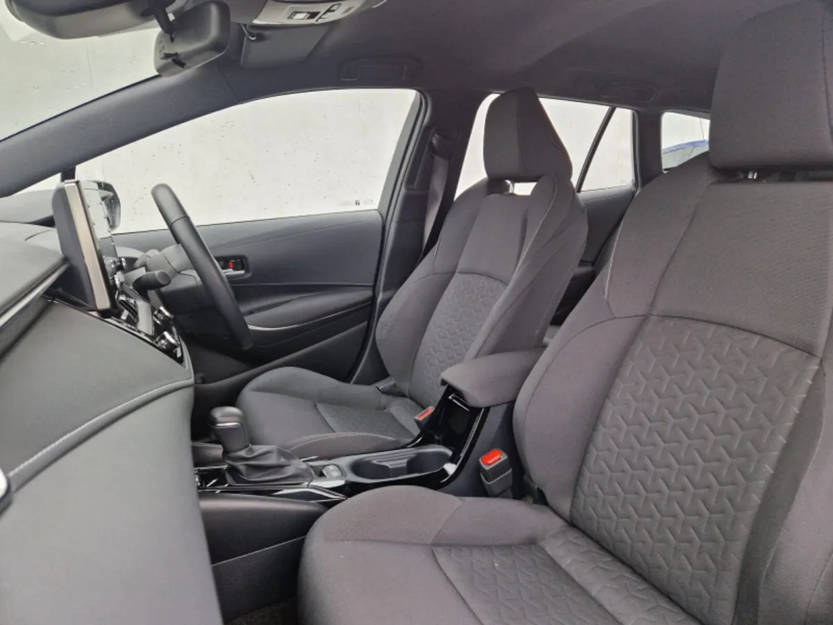 Toyota Corolla 1.8 Hybrid Luna Touring Sport 5dr - Image 4