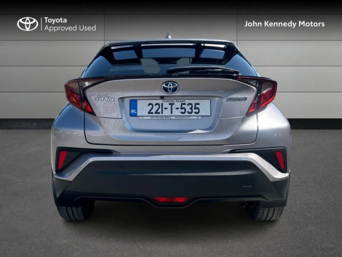 Toyota C-HR 1.8 HYBRID SPORT AUTO - Image 4