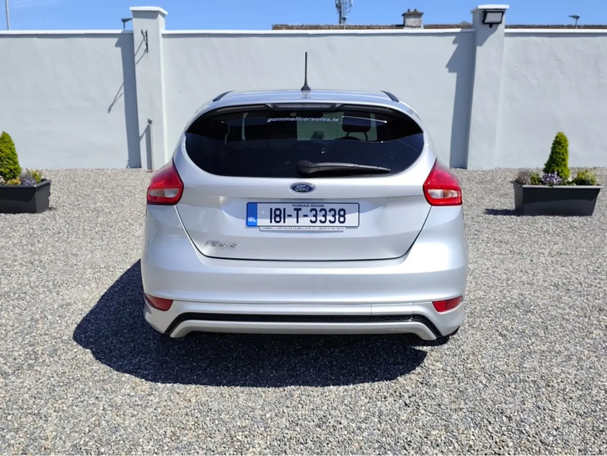 Ford Focus 1.5 Tdci St-line 120PS 5 - Image 3