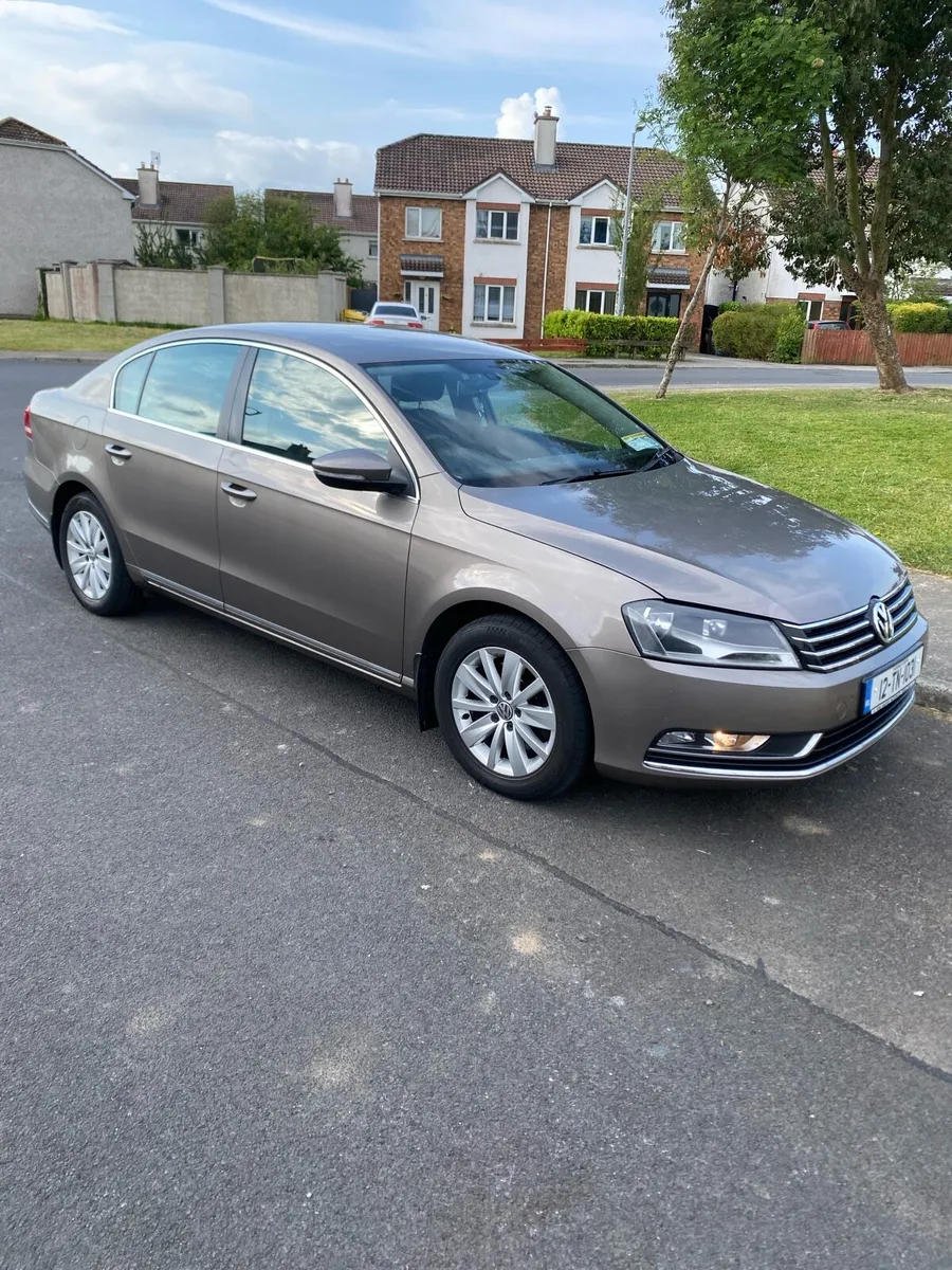 Volkswagen passat 2012 - Image 1