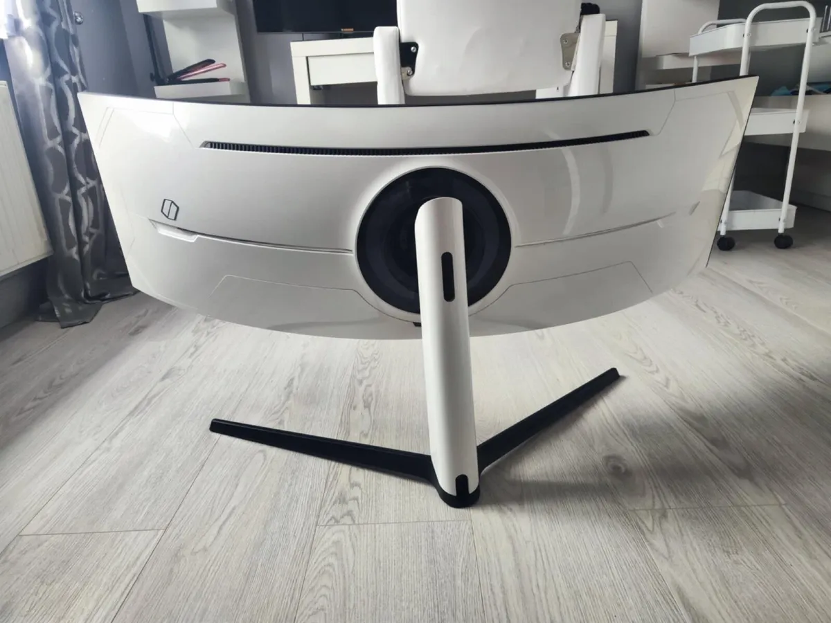 Gaming Monitor - Image 2
