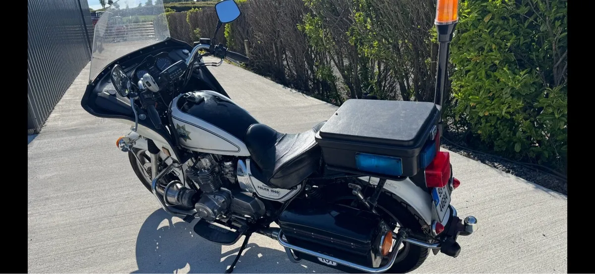 Kawasaki  Kz1000p - Image 4