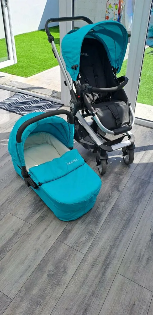 Pram - Image 2