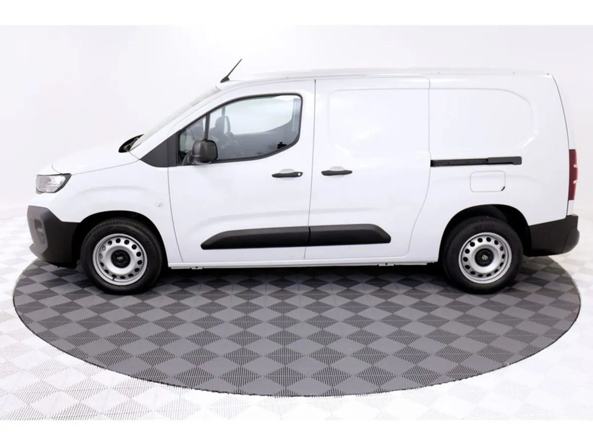 Peugeot Partner Prof Plus Long 1.5 Diesel 100HP 1 - Image 4