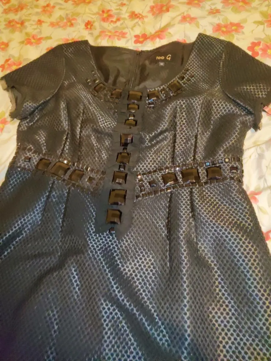BLACK SATIN BEJEWELED, New Heavy Evening Dress ! - Image 1