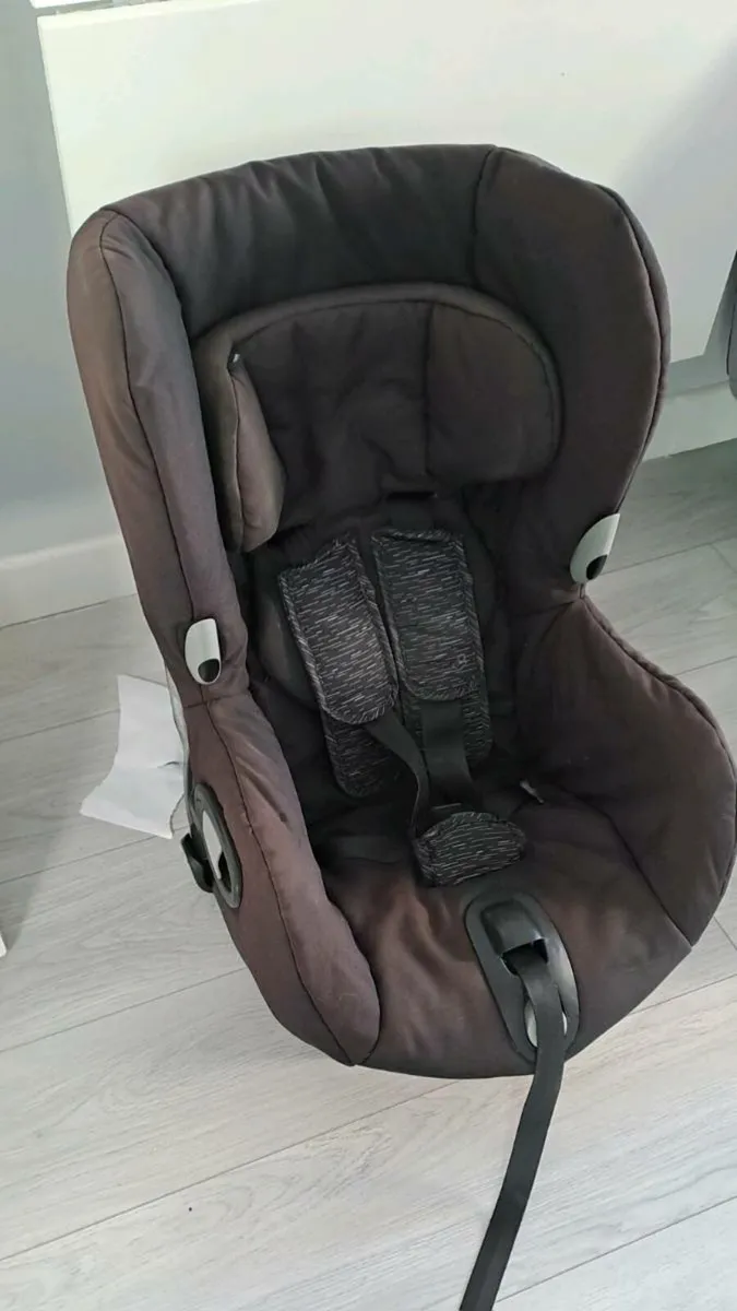 Maxi cosi axis - Image 1