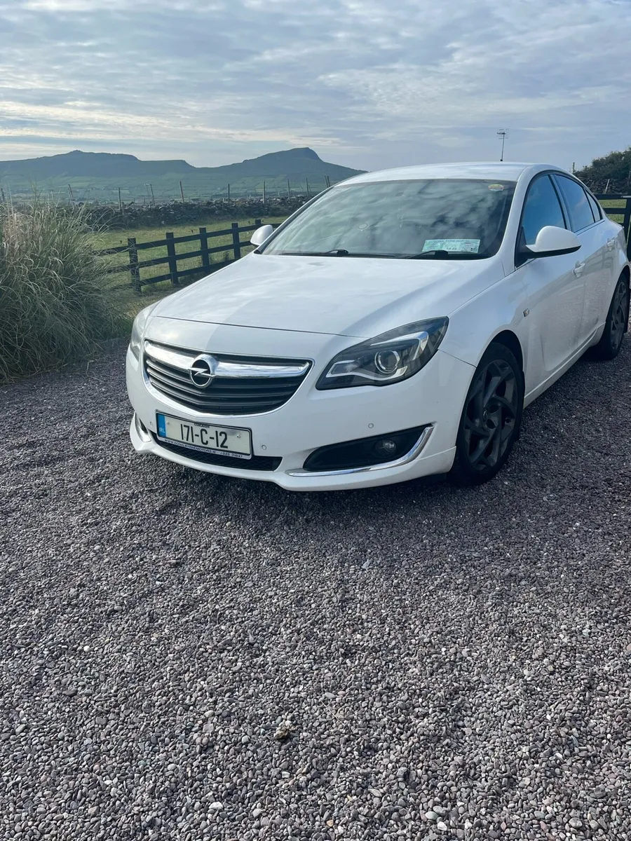 Car - Image 1