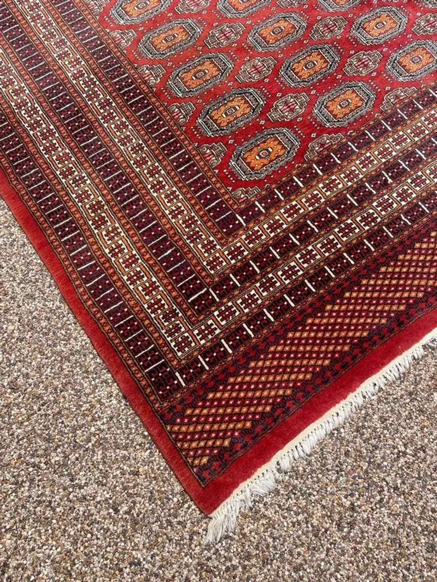 Beautiful Vintage Hand-knotted Pakistani Bokhara Rug - Image 2