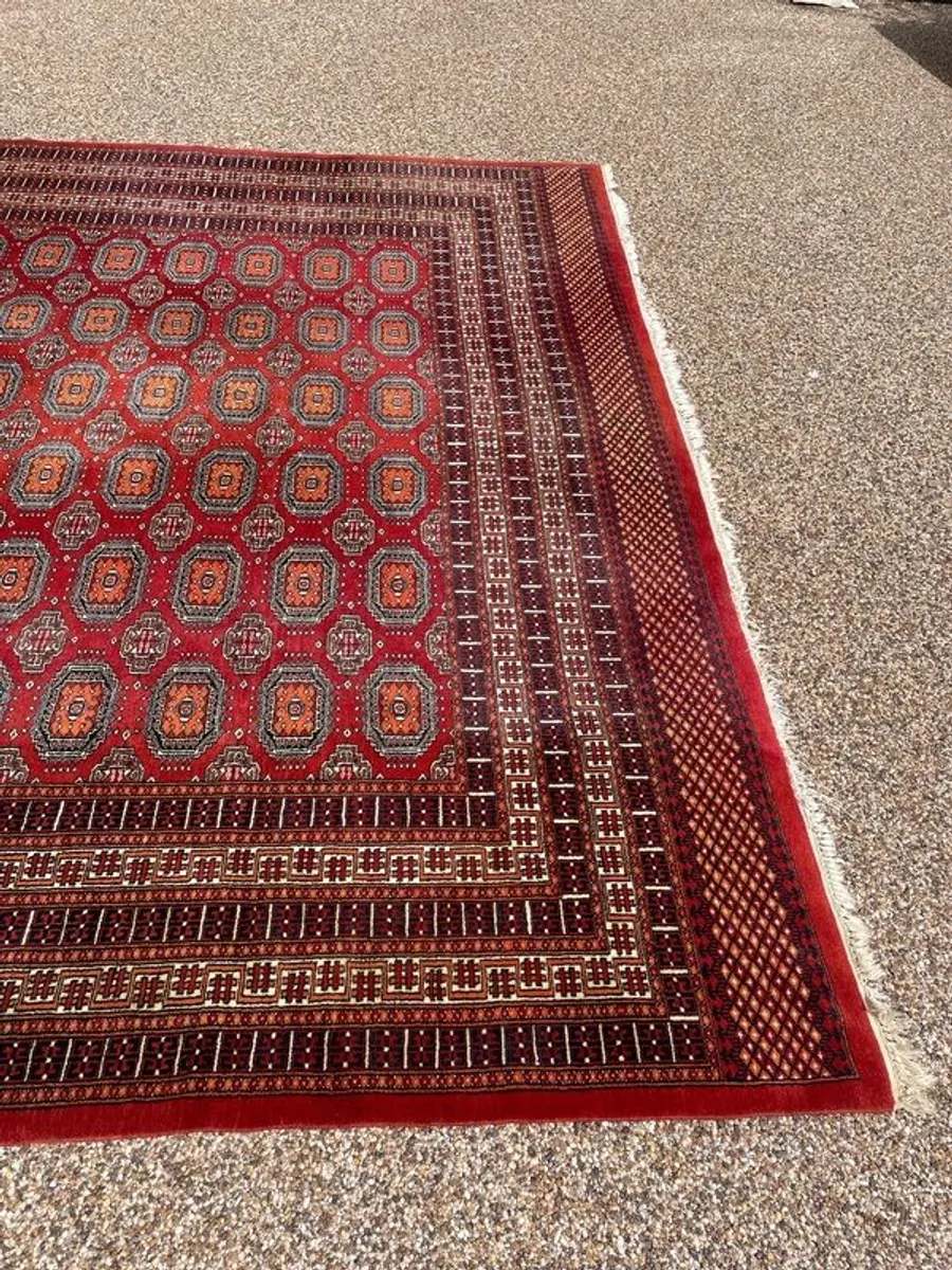 Beautiful Vintage Hand-knotted Pakistani Bokhara Rug - Image 4