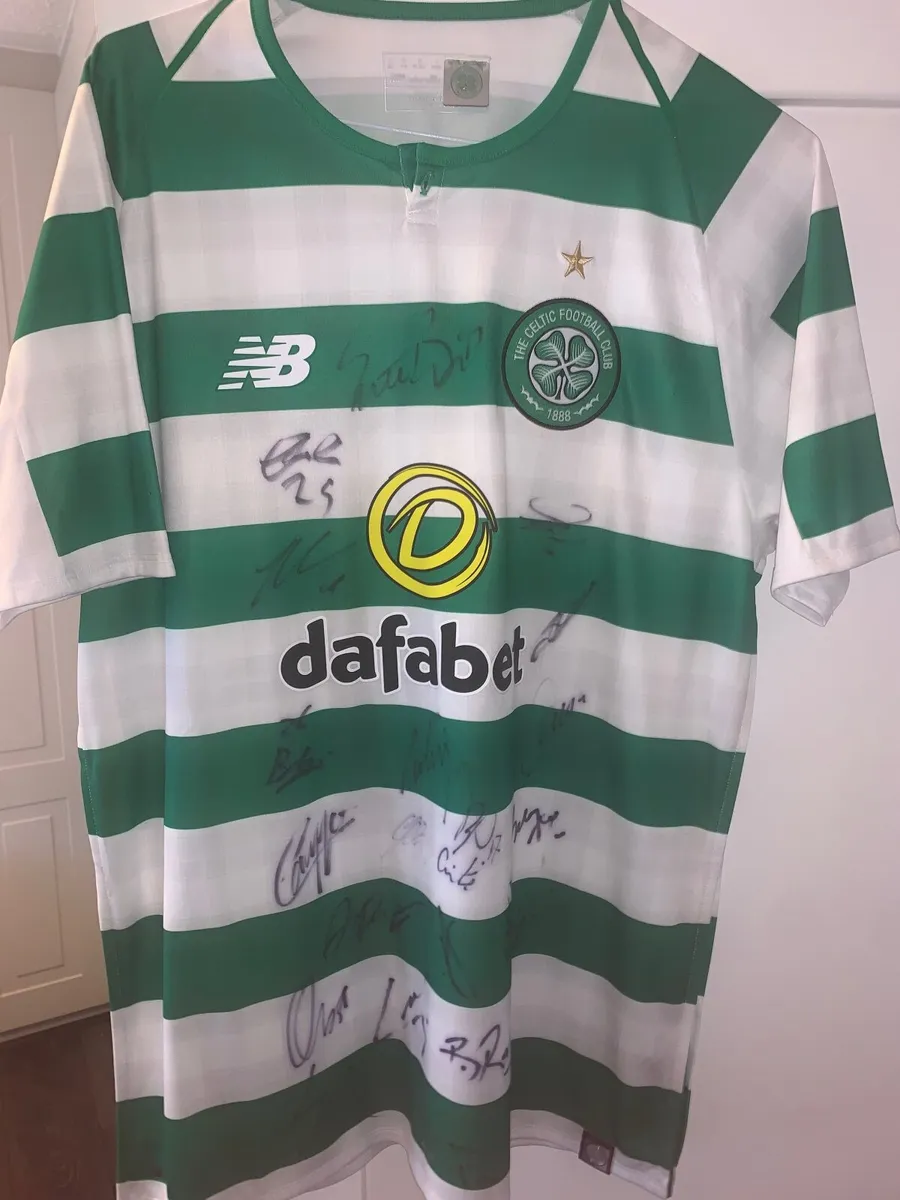 Celtic  autographed shirt - Image 1