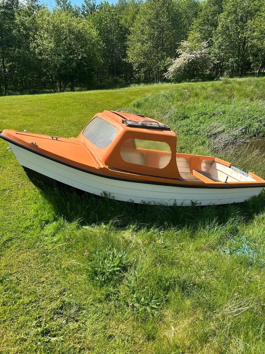 Boat - Image 1