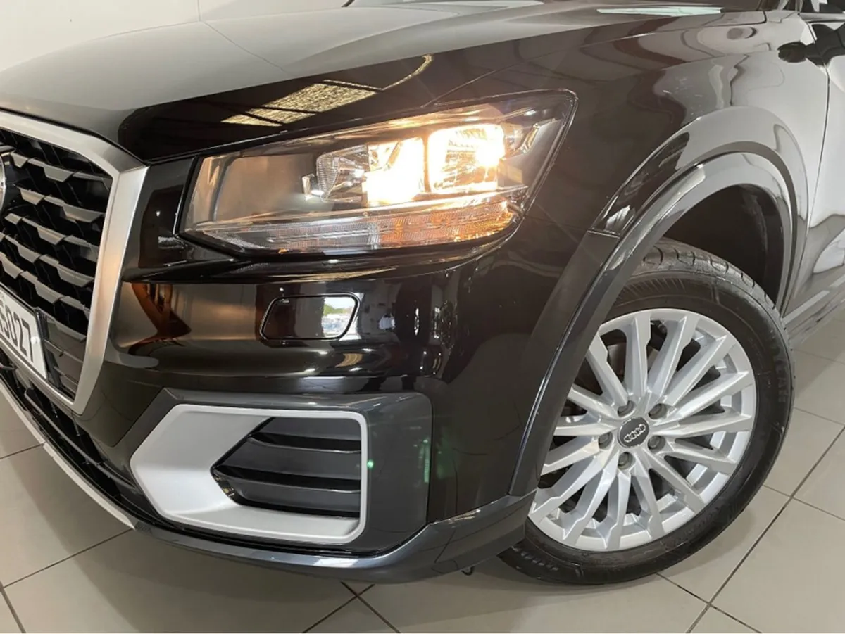 Audi Q2 TDI 116HP SE 4DR - Image 3