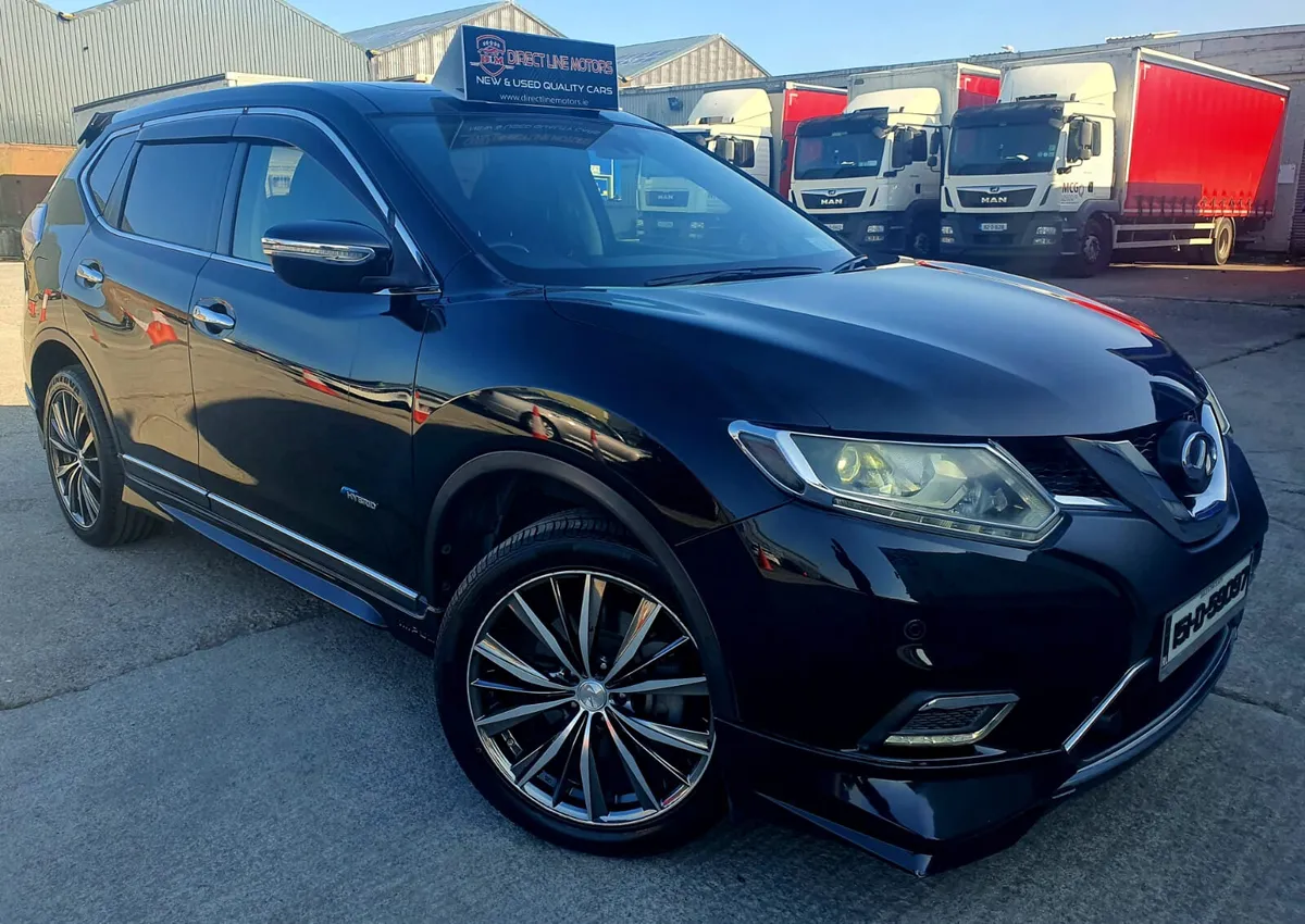 2015 Nissan X-Trail Hybrid/Automatic (Infinity) - Image 1