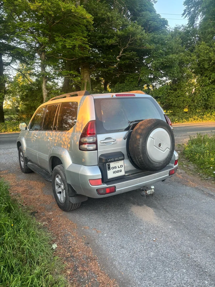 Toyota landcruiser - Image 3