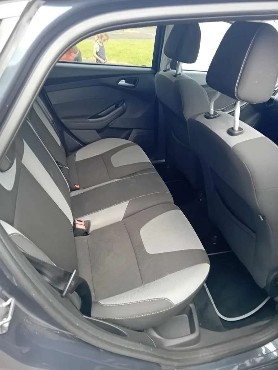 2014 Ford Focus 1.6 TDCi Zetec S-113bhp - Image 3