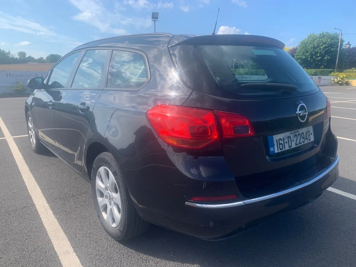 2016 Opel Astra Estate 1.6 CDTi - Image 3
