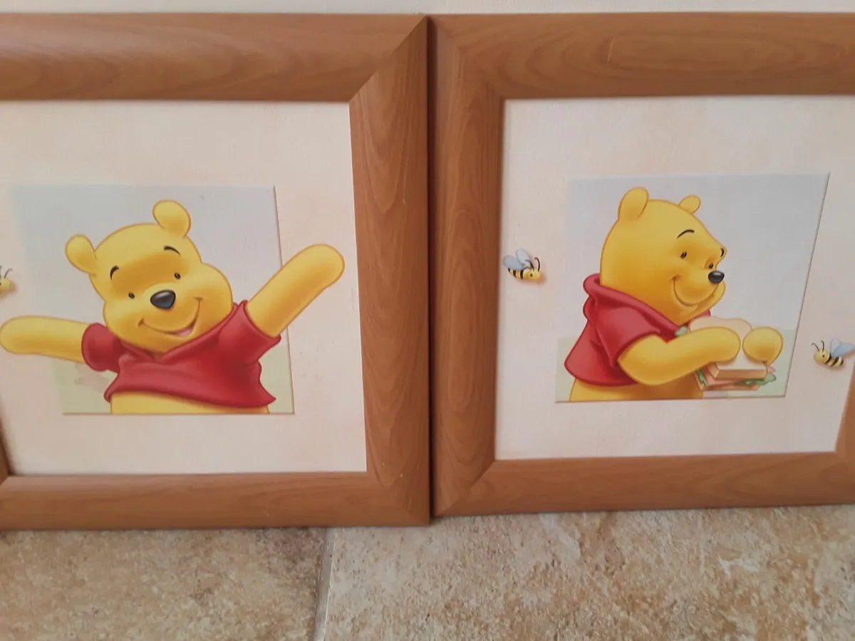 Two lovely brand new Winnie the Pooh pictures - Image 2