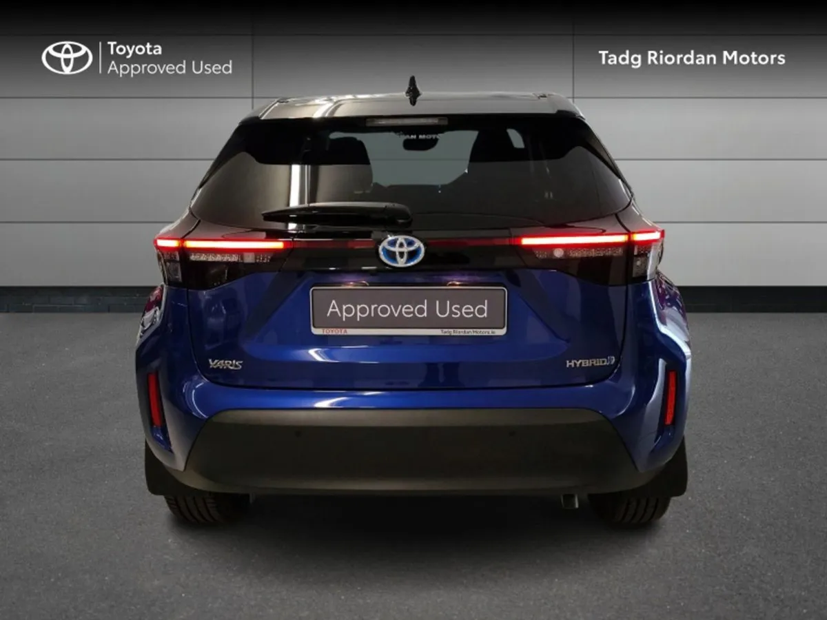 Toyota Yaris Cross SOL - Image 4