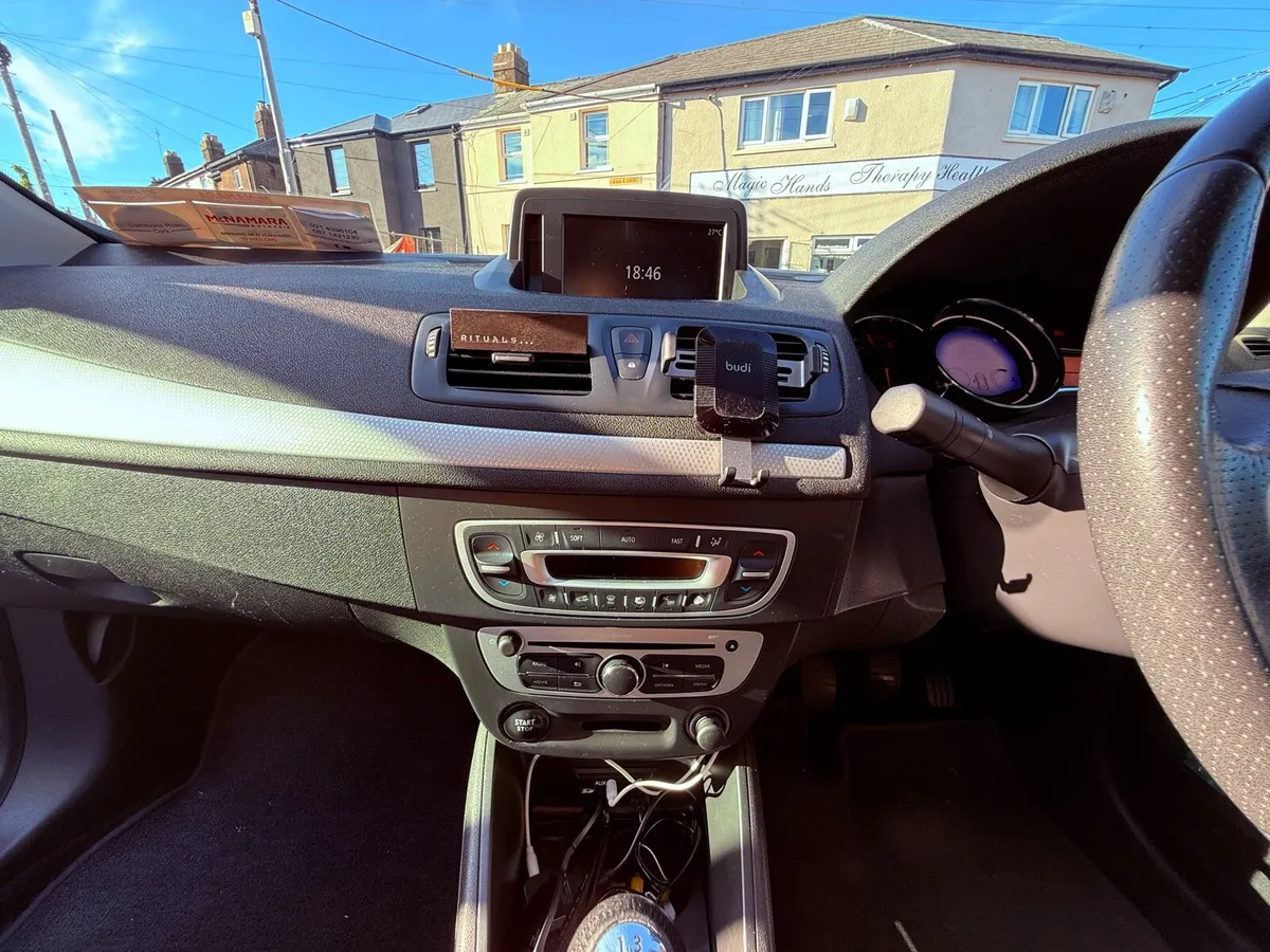 Renault Fluence R-Link 1.5L DCI Tom-Tom Edition - Image 3