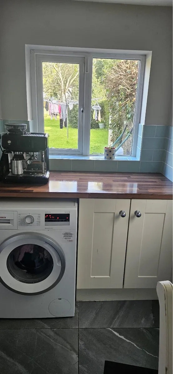 Shaker Style Kitchen Units - Image 3