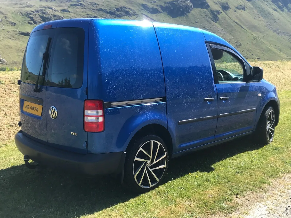 Volkswagen caddy - Image 3