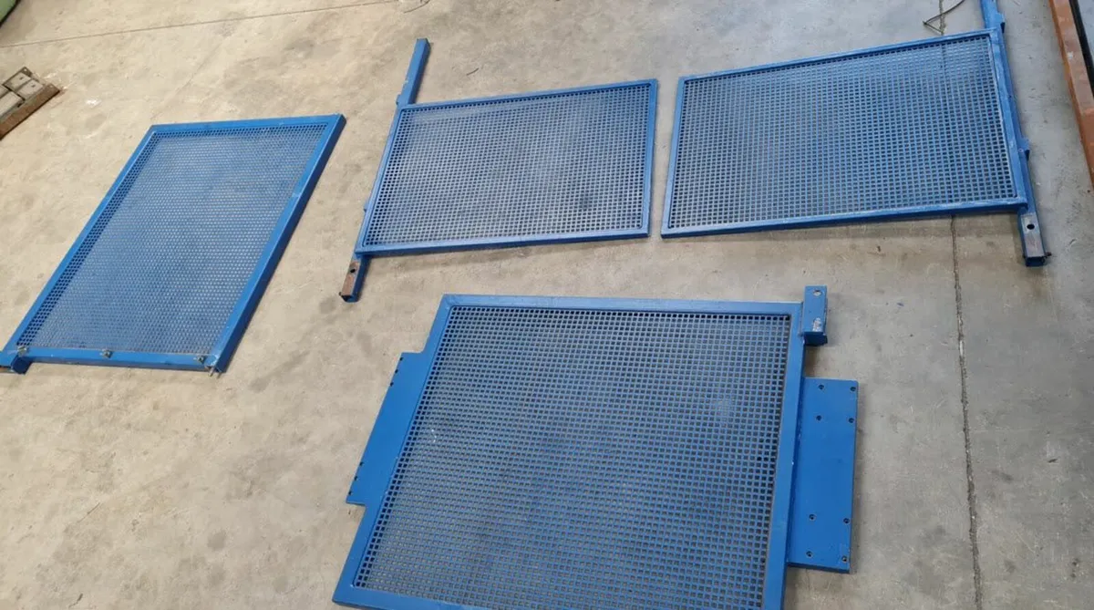 Gates different sizes-Perforated Metal - Image 2