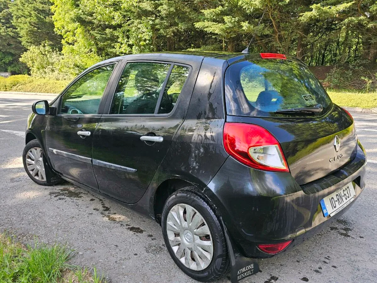 2010 Clio new nct - Image 3