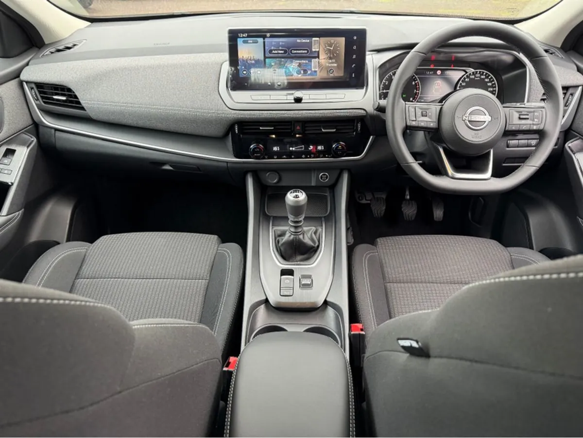 Nissan QASHQAI  4000 Purchase Contribution SV - Image 3