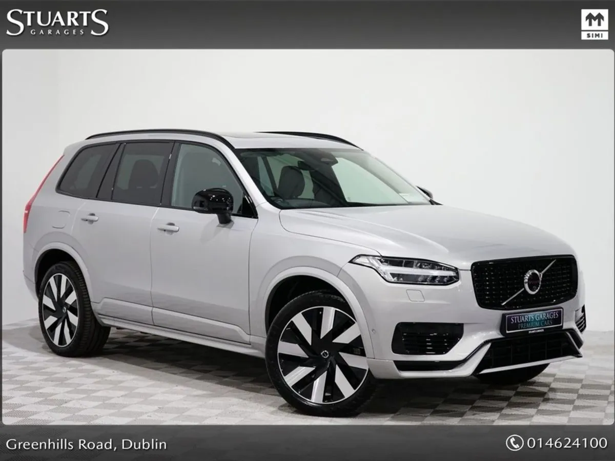 Volvo XC90 Silver Dawn  Charcole Leather  21 8 Sp - Image 1
