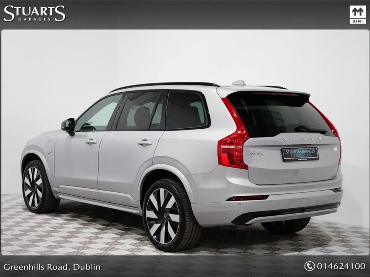 Volvo XC90 Silver Dawn  Charcole Leather  21 8 Sp - Image 2