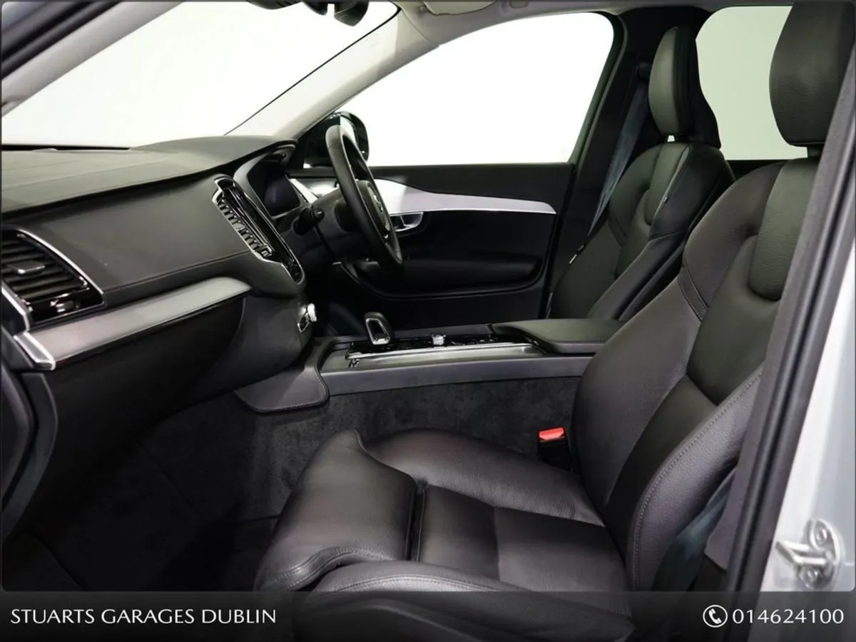 Volvo XC90 Silver Dawn  Charcole Leather  21 8 Sp - Image 3