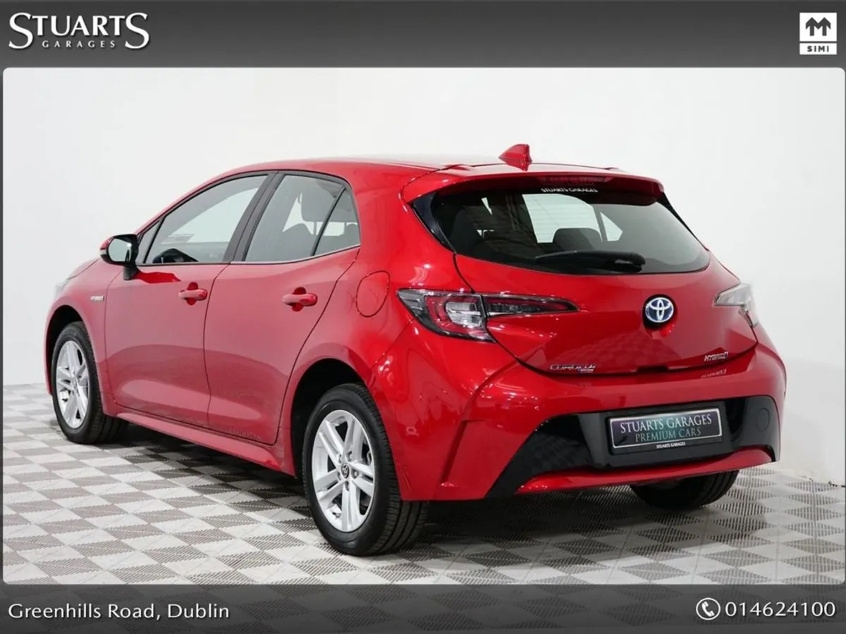 Toyota Corolla Hybrid Luna H/B 5DR Auto Low Kilom - Image 2