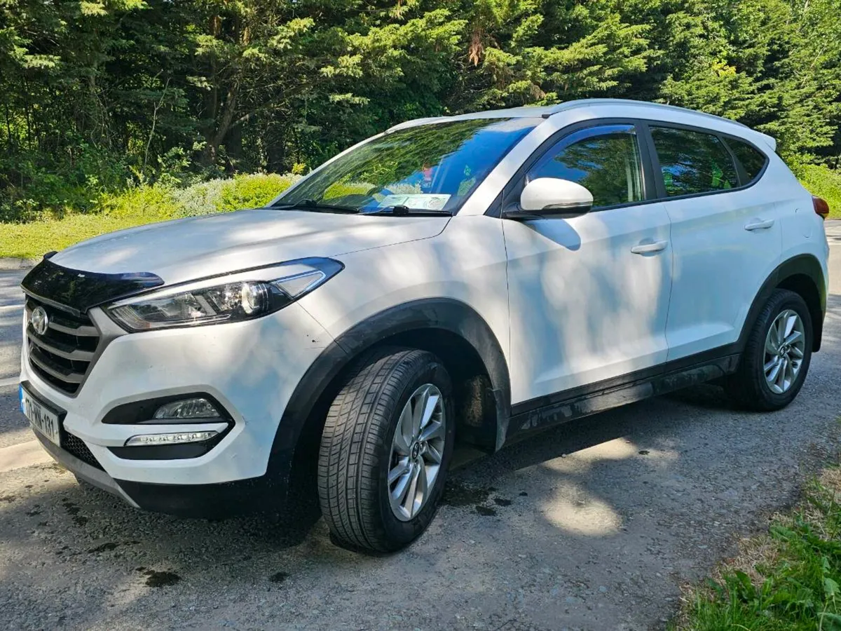 2017 Hyundai Tuscon - Image 4
