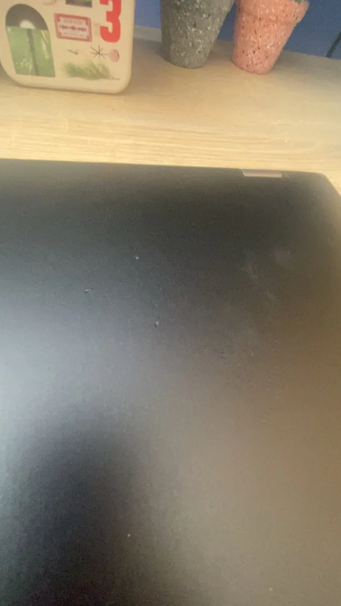 Touchscreen Chromebook (Lenovo 500e )*with charger - Image 4