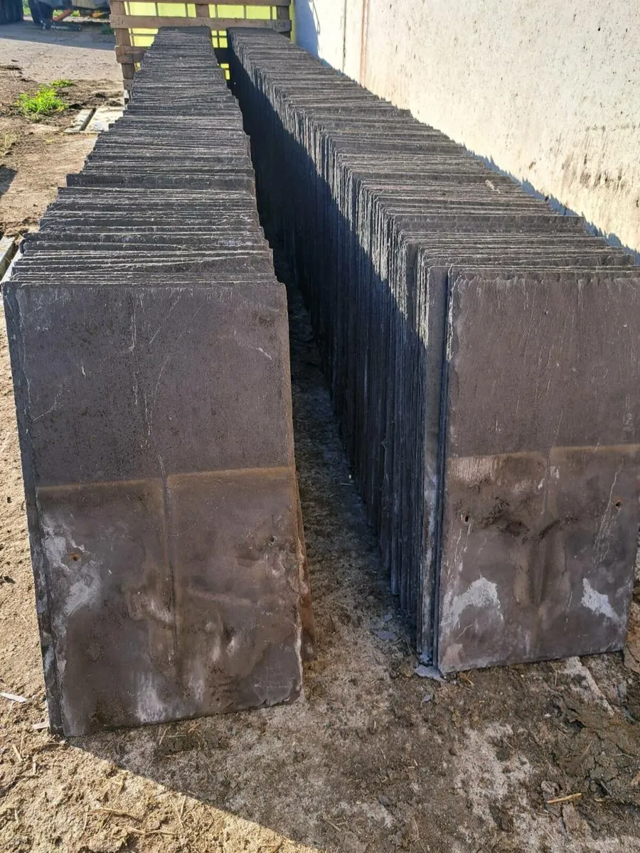 1600 qty 22x12 Reclaimed Bangor Blue Slates - Image 2