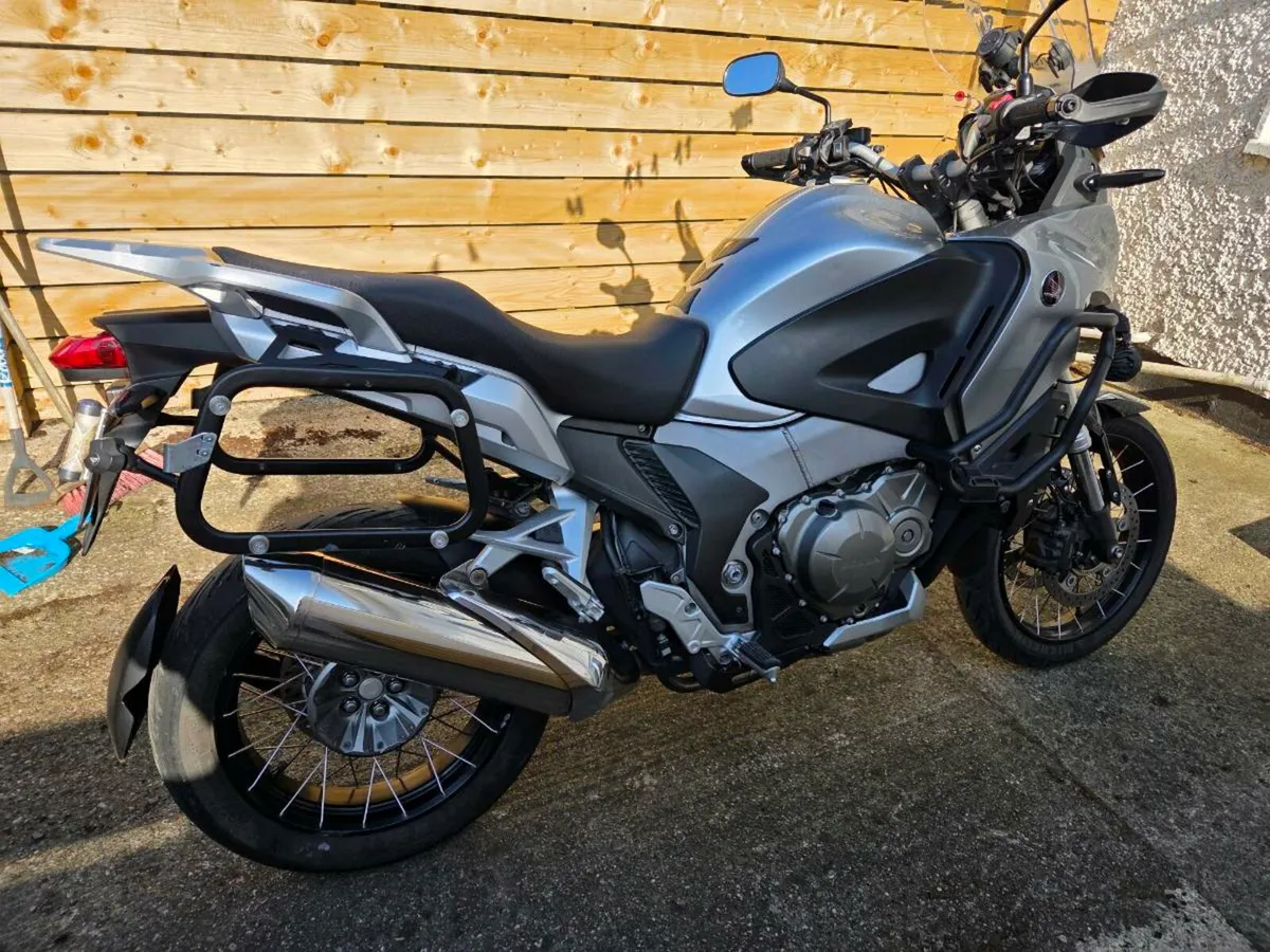 Honda Crosstourer - Image 2