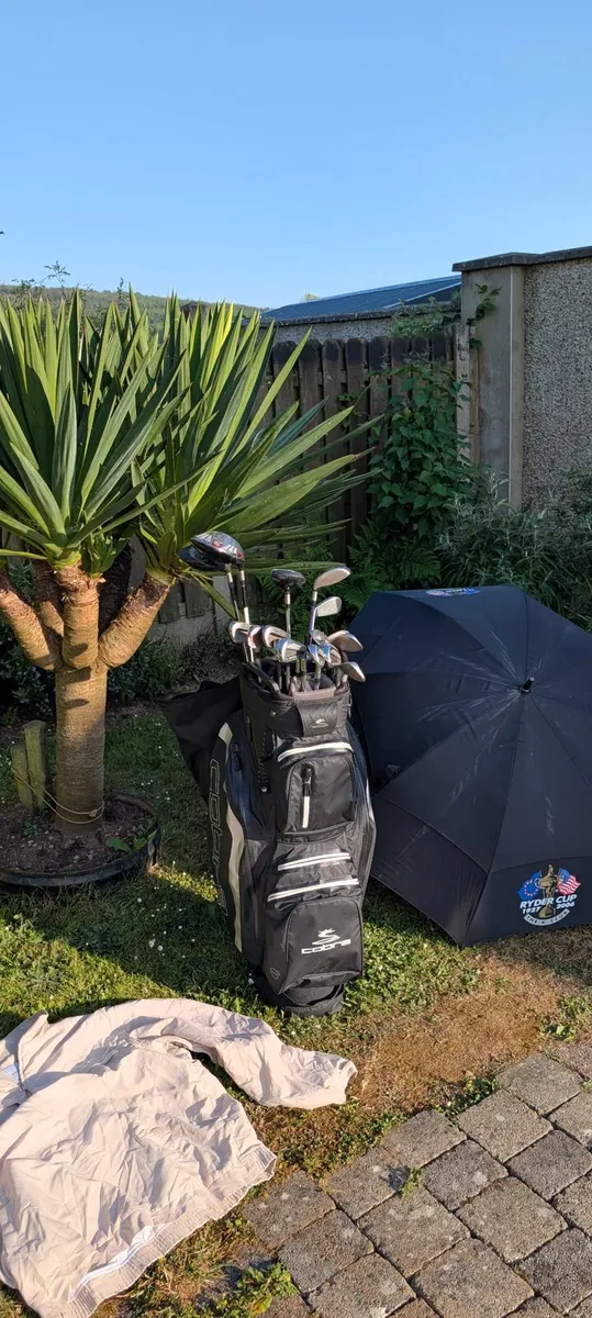 TaylorMade Golf clubs set up  & wedges - Image 2