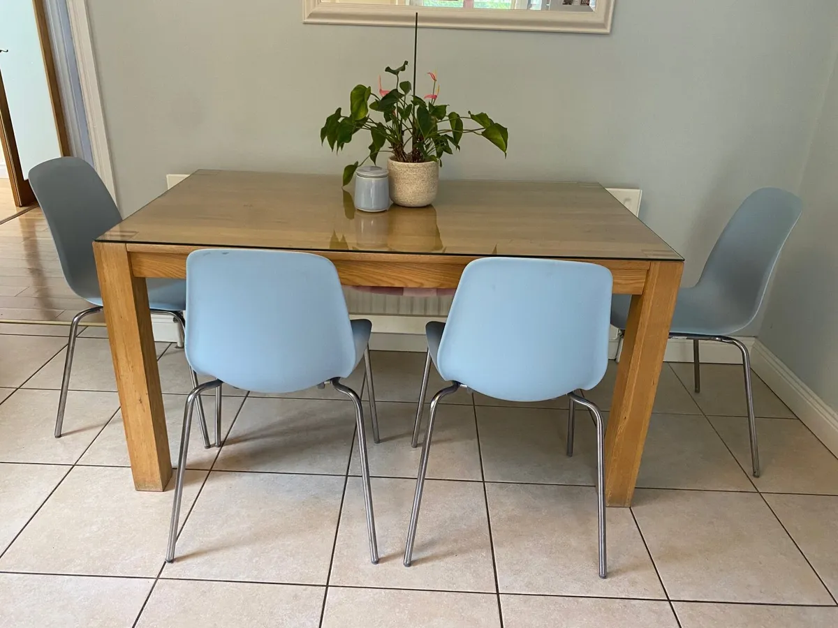 Dining chairs - Image 1