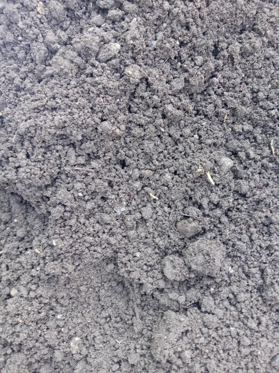 Free Topsoil - Image 2