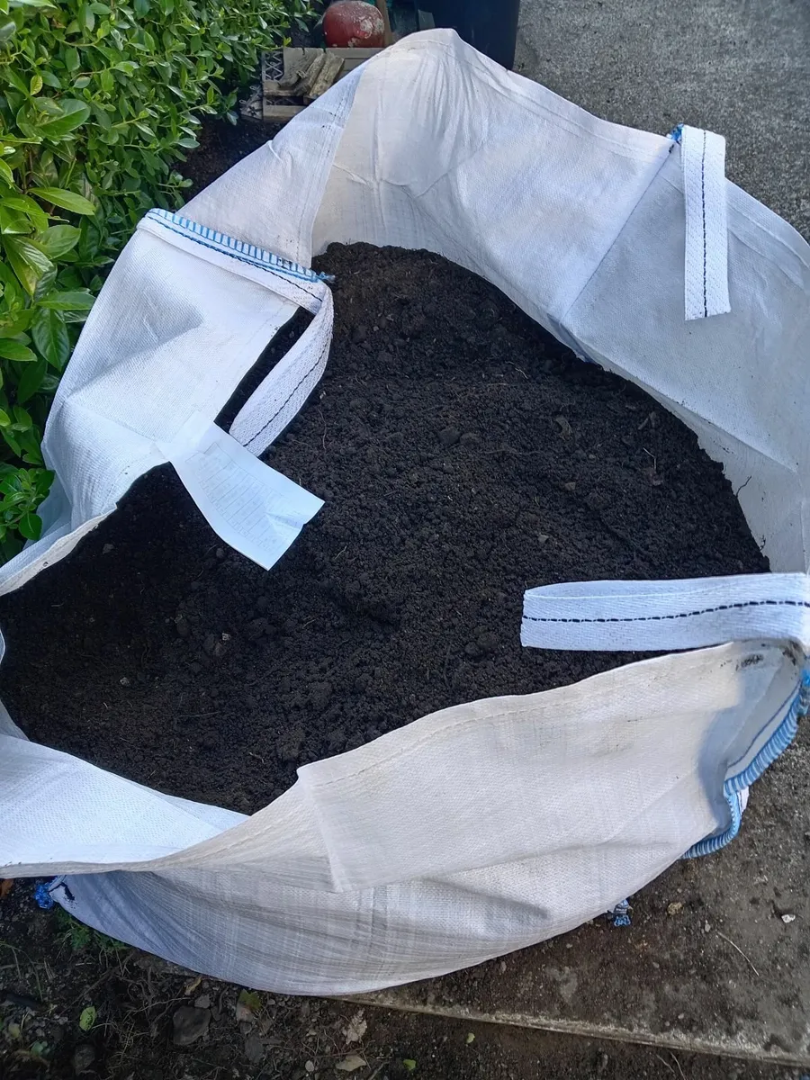 Free Topsoil - Image 3