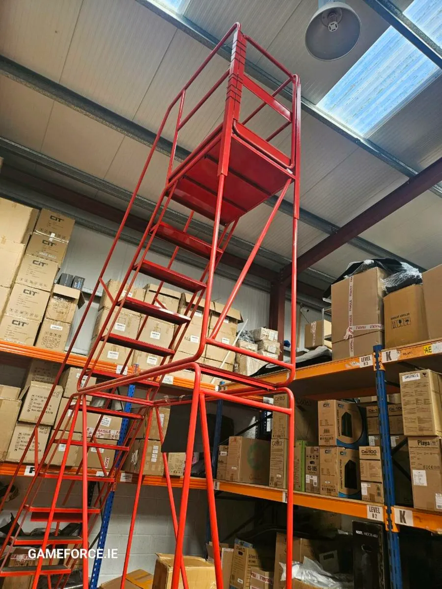 Warehouse heavy duty 3.6 Metre Mobile Steps - Image 3
