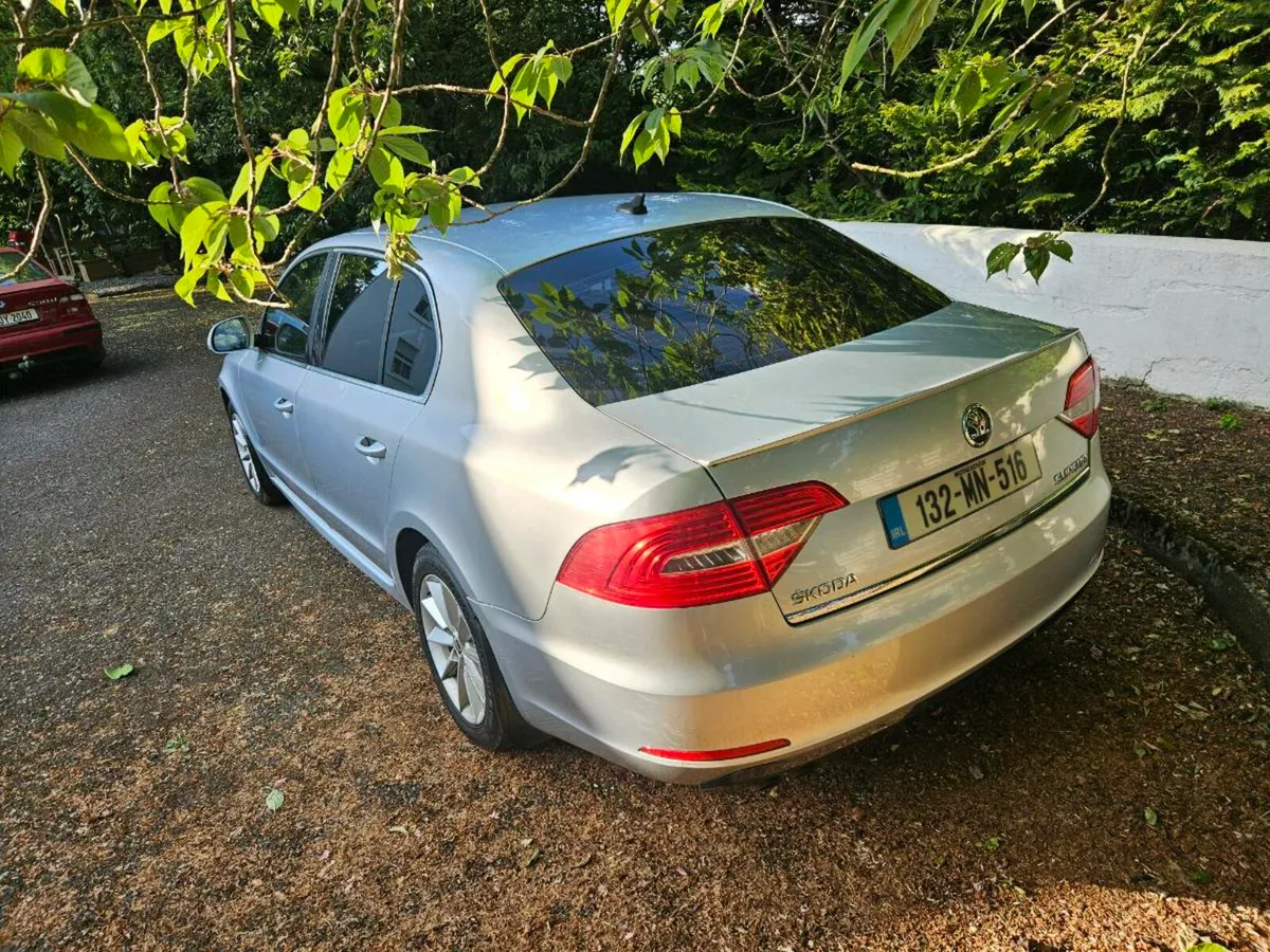 Skoda  superb - Image 3