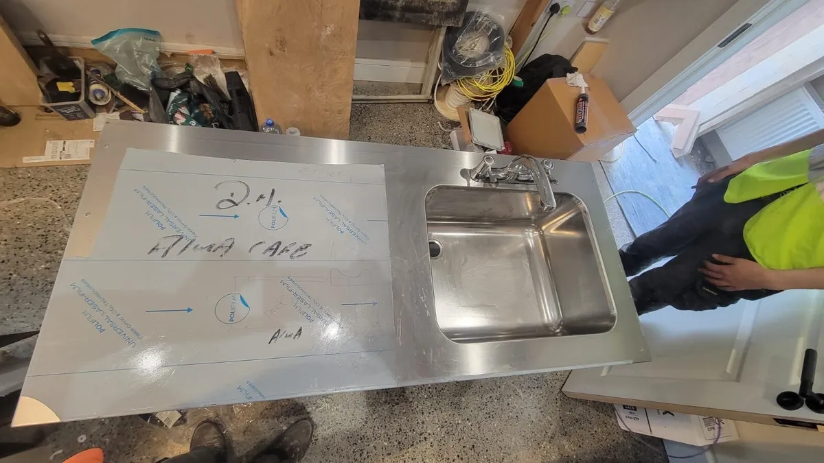 Stainless steel Sink - Image 3