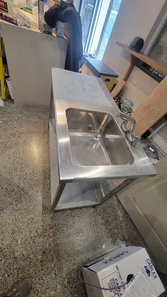 Stainless steel Sink - Image 4