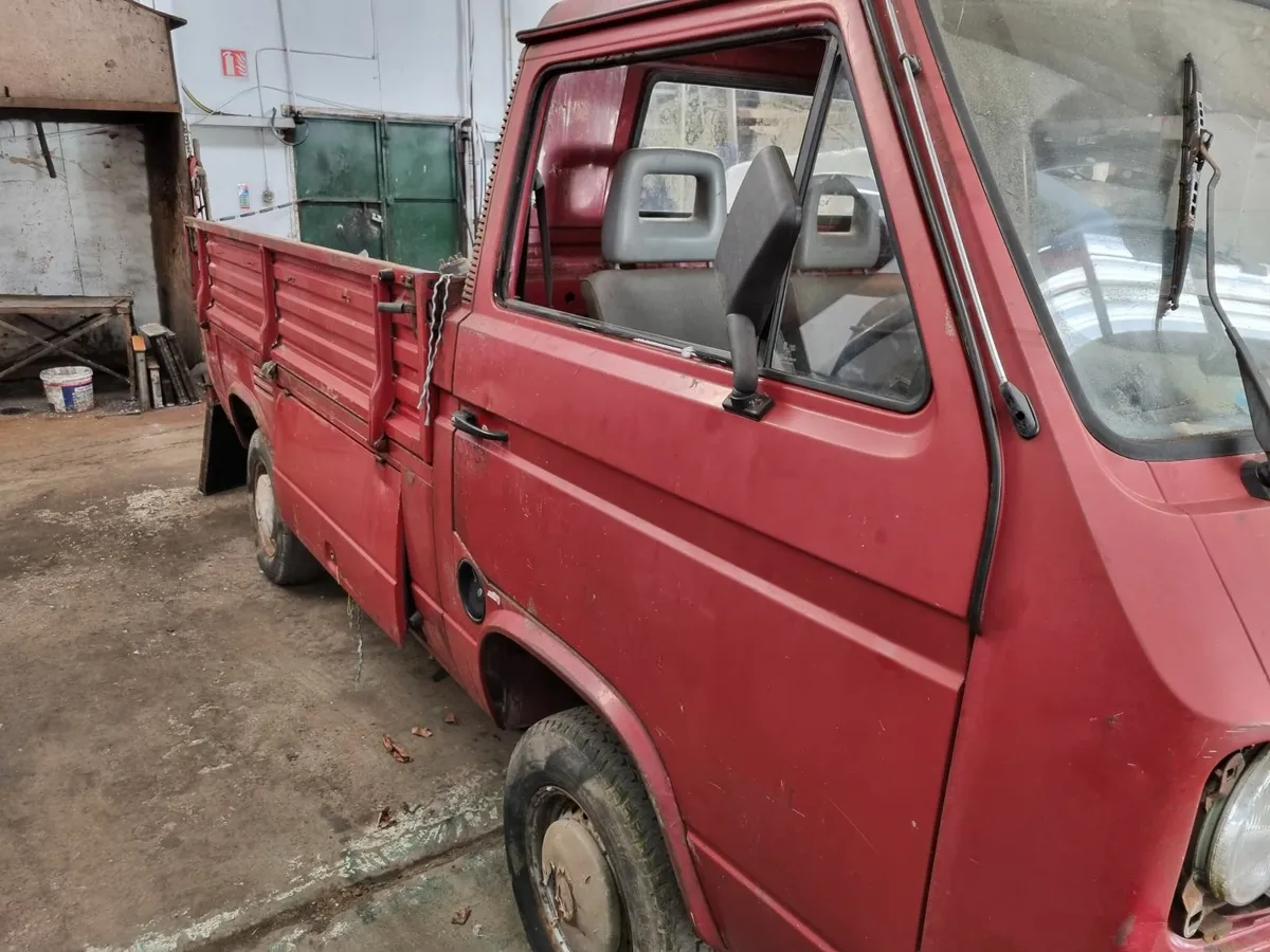 Volkswagen Pick Up - Image 1
